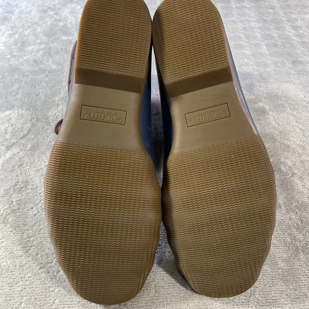 Sperry brand model